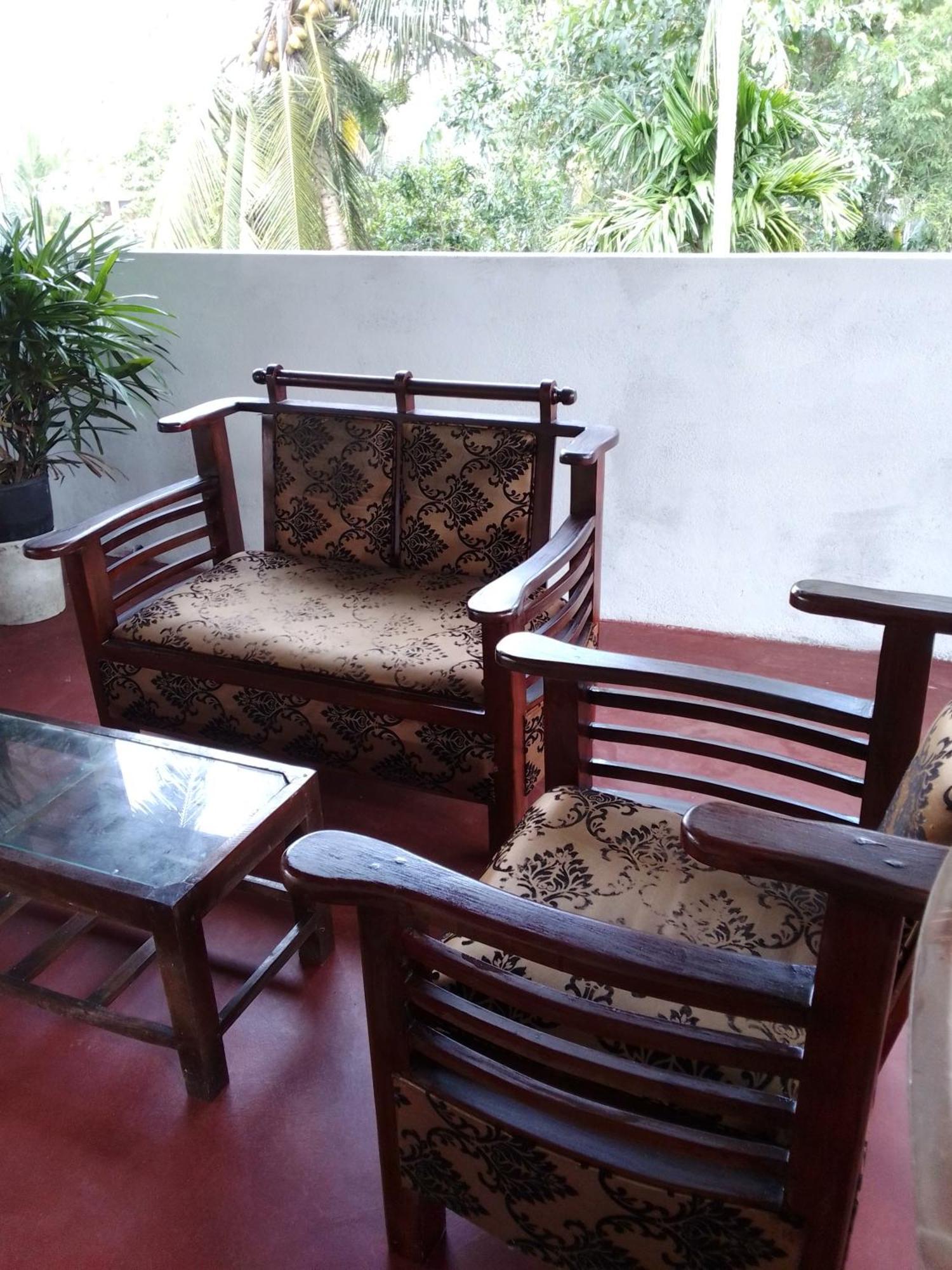 Pravindi Guest Home Mirissa Exterior photo